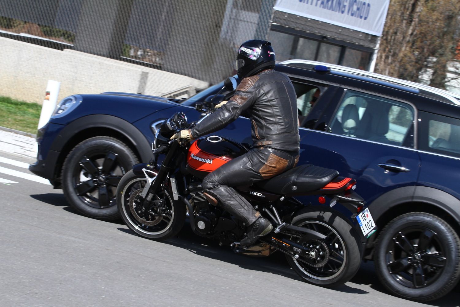 Auto vs. motocykl - spolu, nikoliv proti sobě